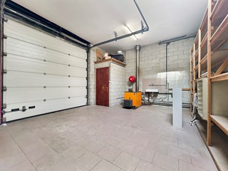 3791b25fa70e40bf9f80df4c8c39d077.jpg